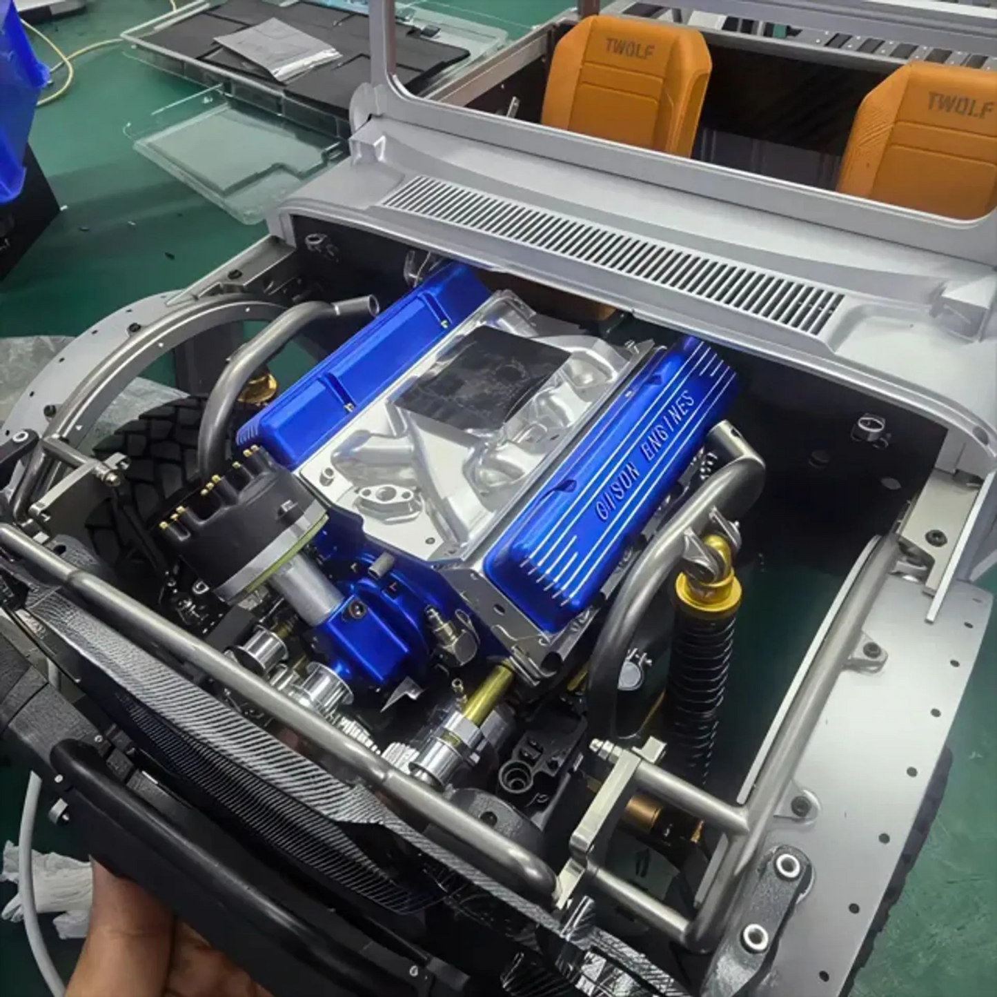 GearGen™ - V8 Engine Building Kit